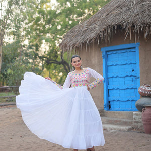 White Elegant Faux Blooming Gown with Kutchi Gamthi Work
