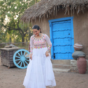 White Elegant Faux Blooming Gown with Kutchi Gamthi Work