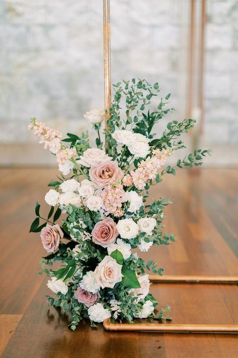 Organic Ivory and Mauve California Wedding