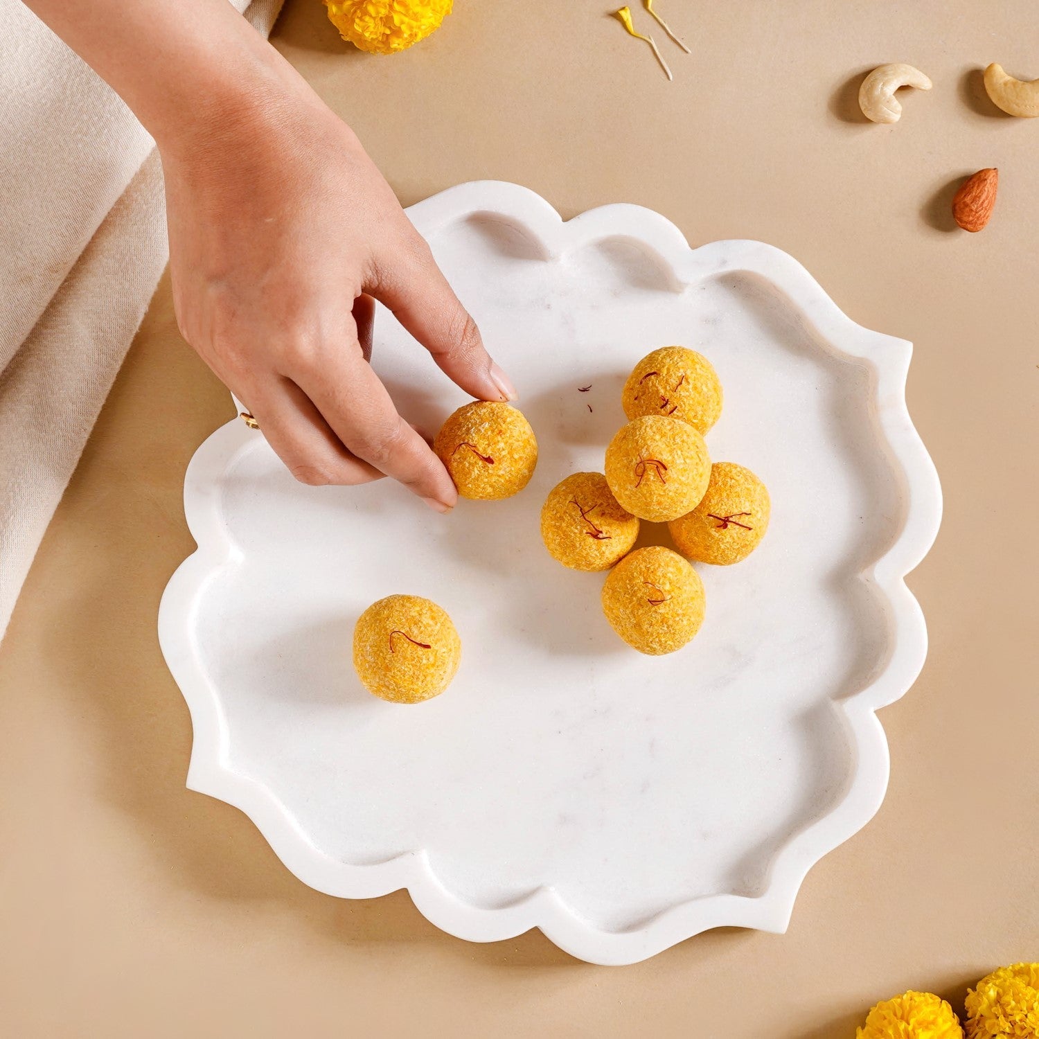 Marble Stone Platter With Mehrab Design 10 Inch