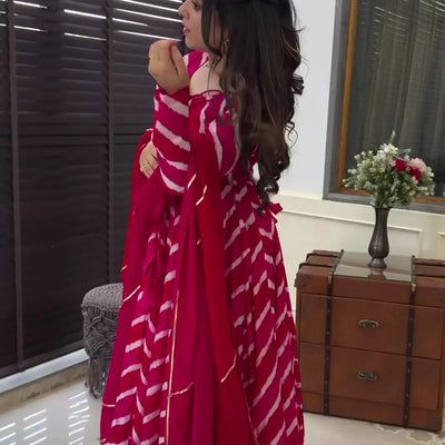 Pink leheriya organza suit set