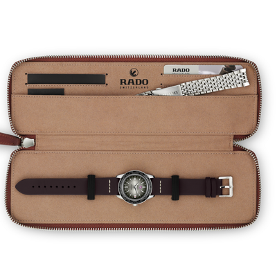 Rado Captain Cook Over-Pole Black Dial Unisex 37MM