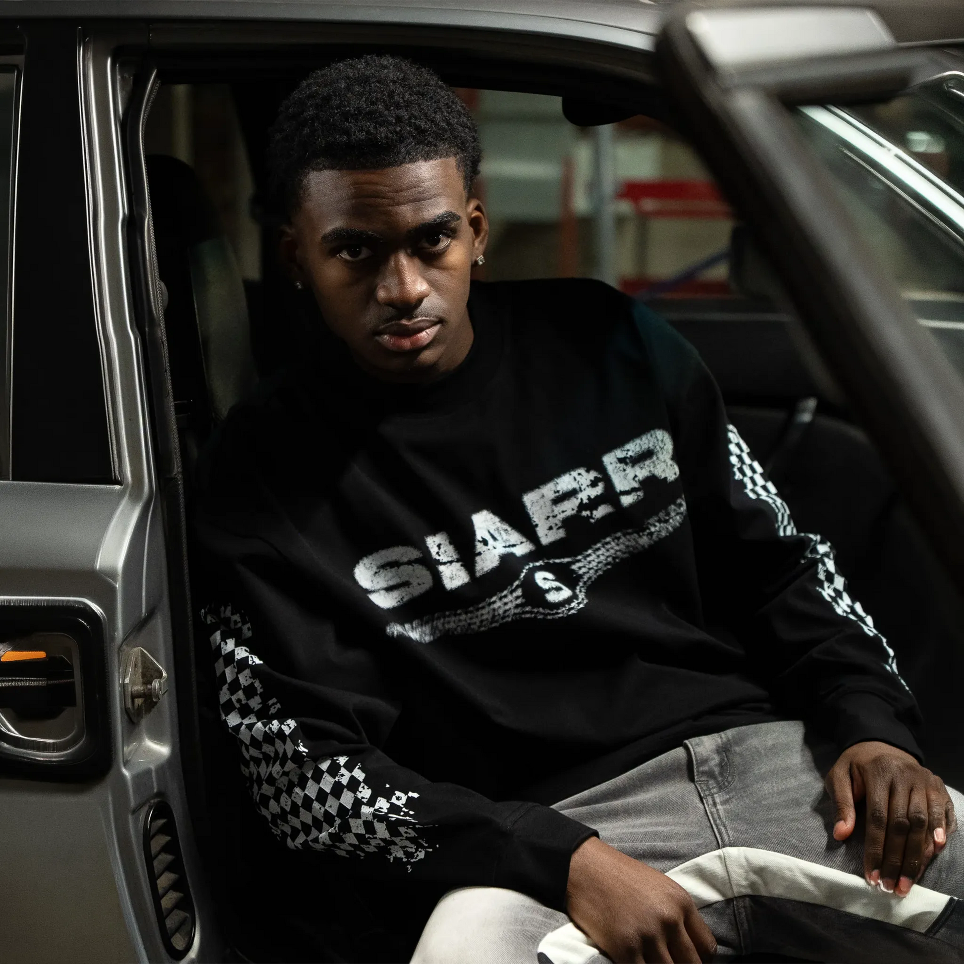 SIARR Chequered L/S Black T-Shirt