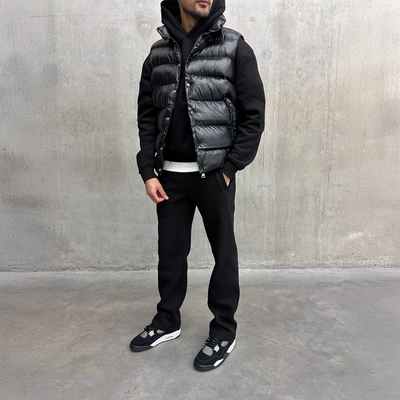SIARR Essential Black Hoodie