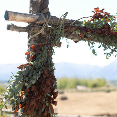 Simply Elegant Dried and Fresh Flower Wedding