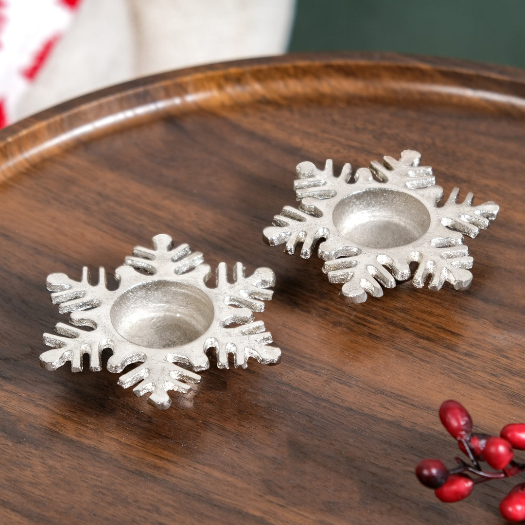 Set Of 2 Silver Snowflake Tea Light Candle Holder