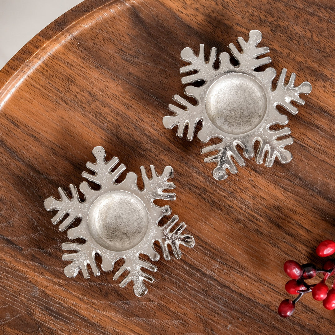 Set Of 2 Silver Snowflake Tea Light Candle Holder