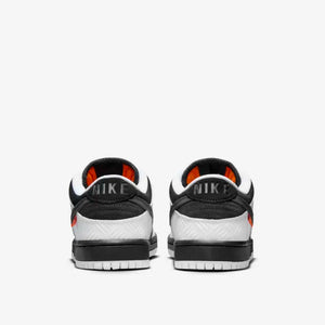 Nike SB Dunk Low 'Tightbooth'