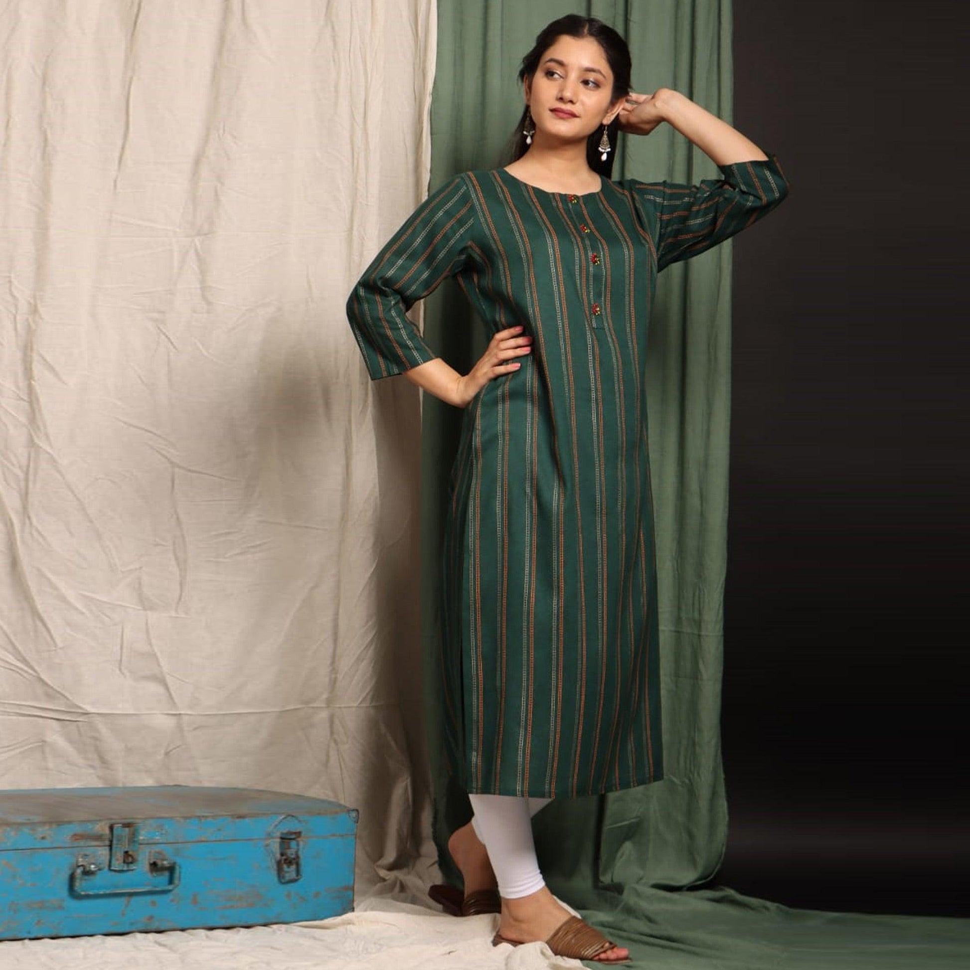 teal-blue-casual-wear-stripes-printed-cotton-kurti-106408