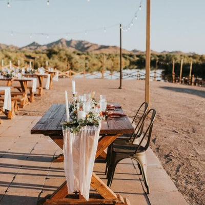 Trendy Minimalist Desert Wedding