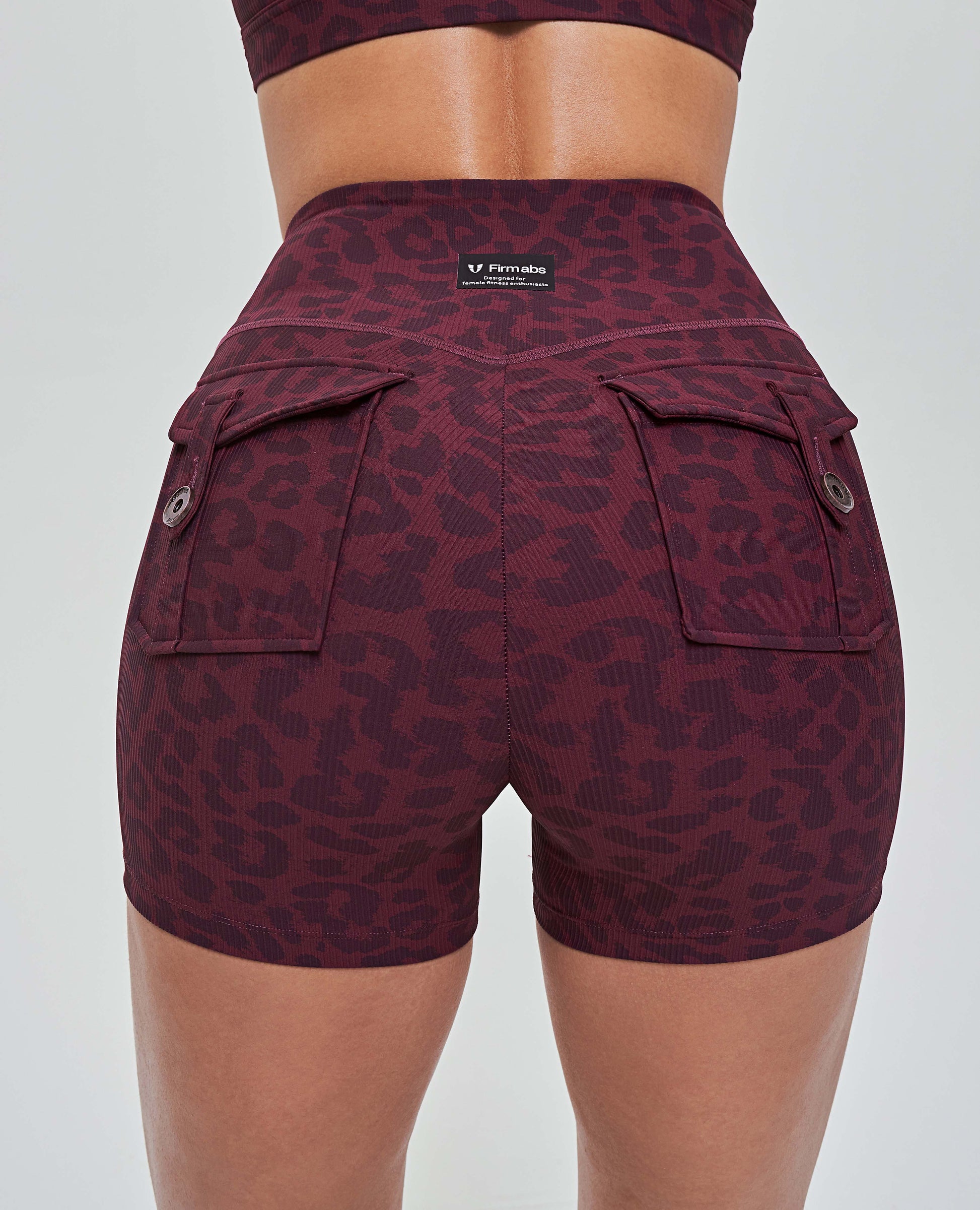 V-waist Cargo Shorts - Red Leopard