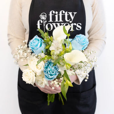 Blue Fuzzy Rose Bouquet Bar Kit