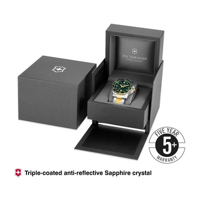Victorinox Maverick Men Silver & Gold Stainless Steel Men 43mm