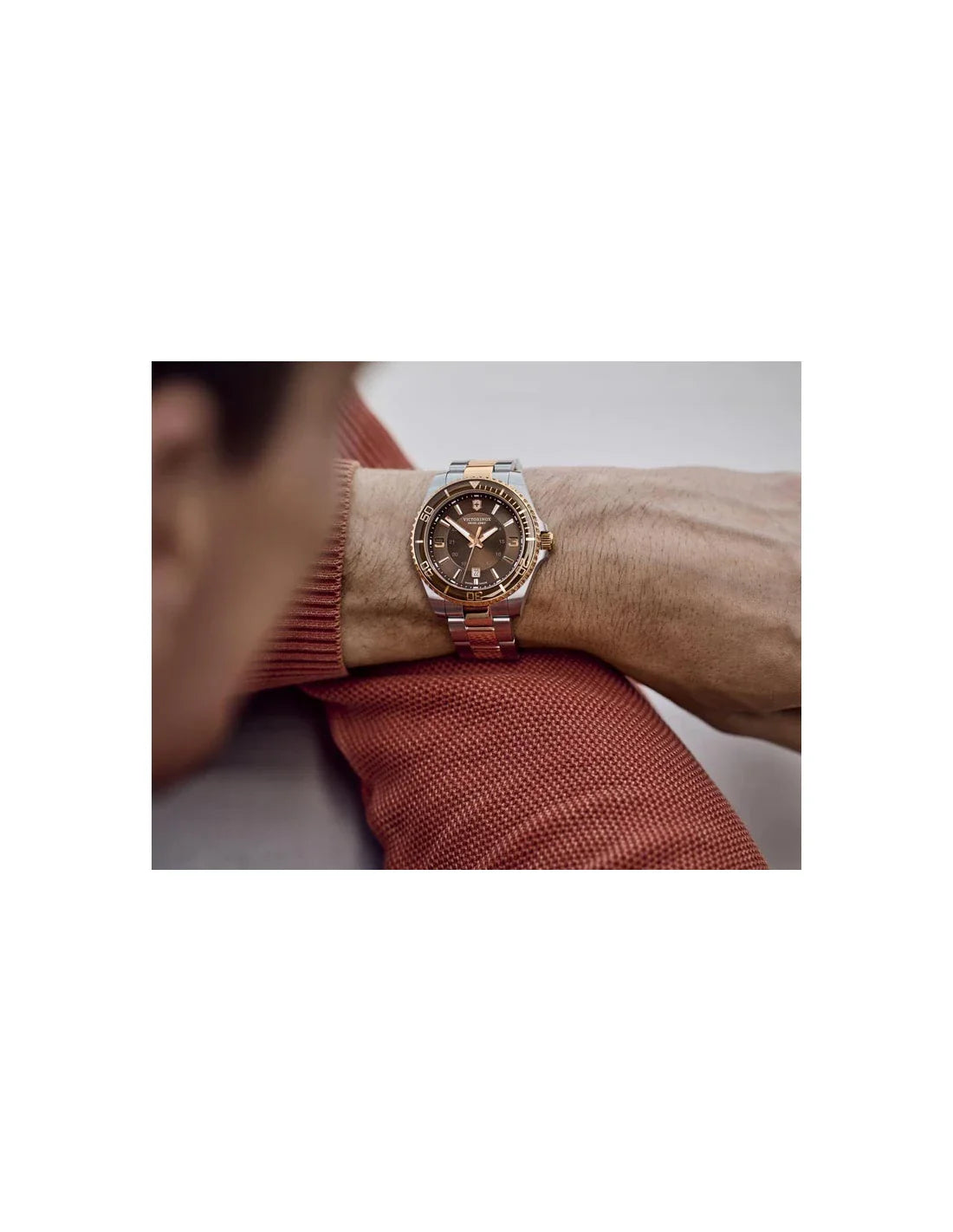 Victorinox Maverick Brown Dial Men 43mm