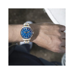 Victorinox Maverick Men Blue Dial Men 44mm