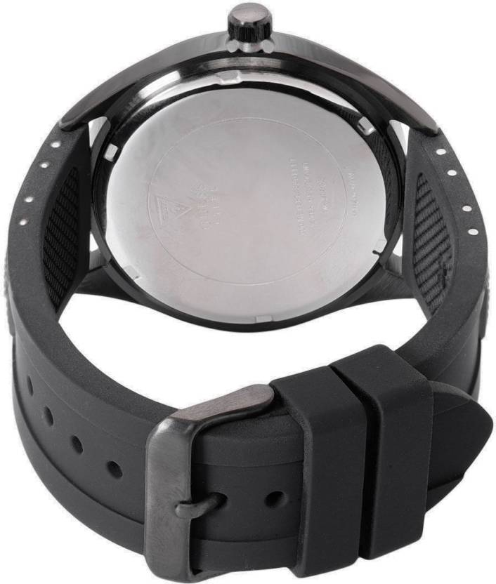 Guess Pacific Black Dial Men 46mm