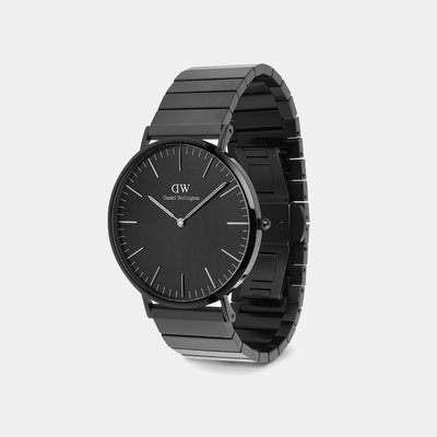 Classic Men Quartz Black Dial Analog Stainless Steel Watch DW00100778