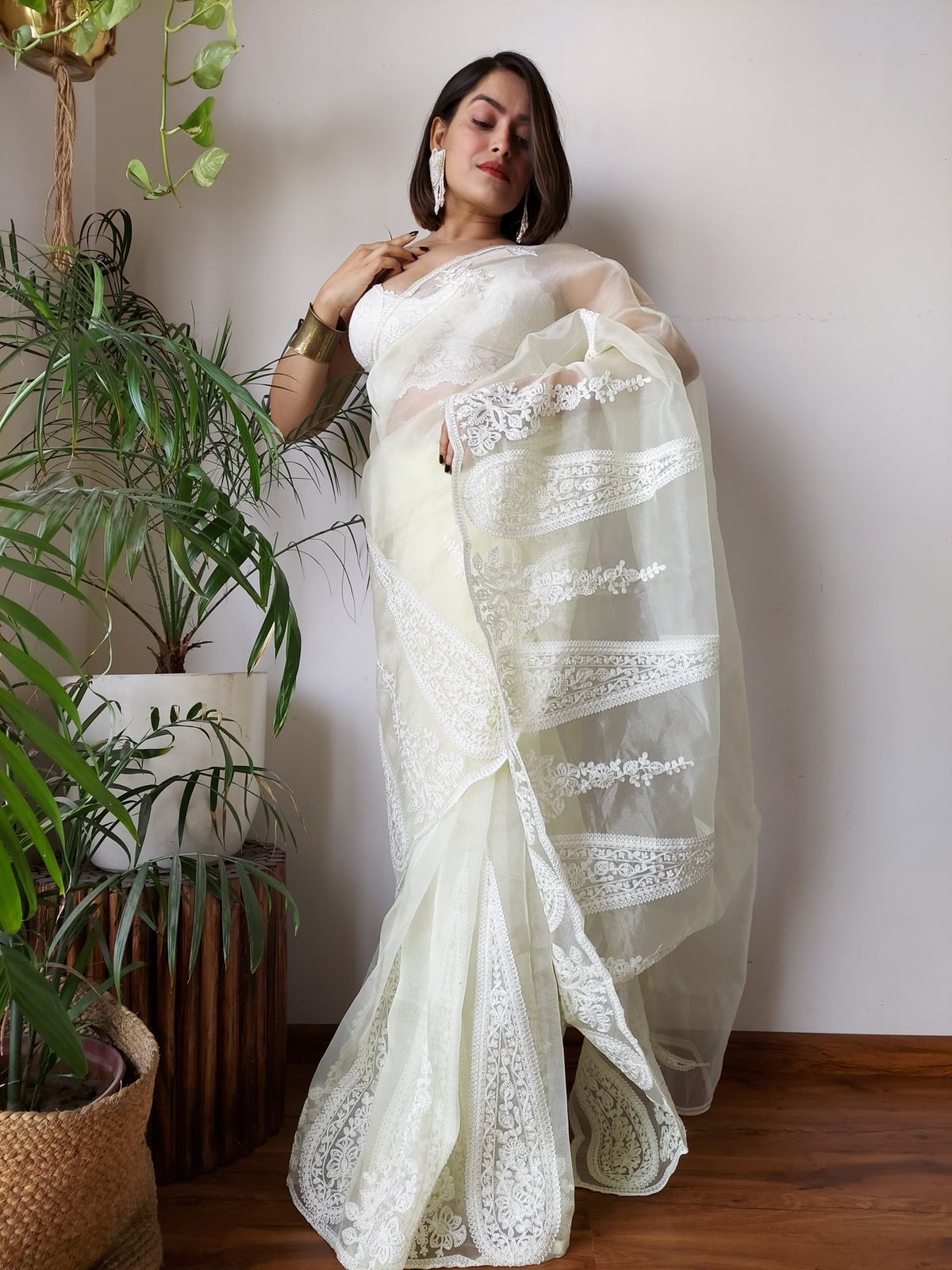 White Semi-Pure Organza Saree with Exquisite Lucknowi Work & Matching Blouse