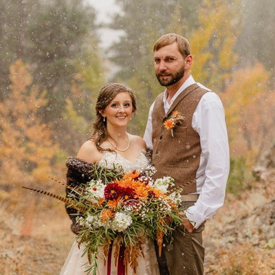 Snowy Orange DIY Wedding