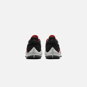 Nike | ZOOM FREAK 2
