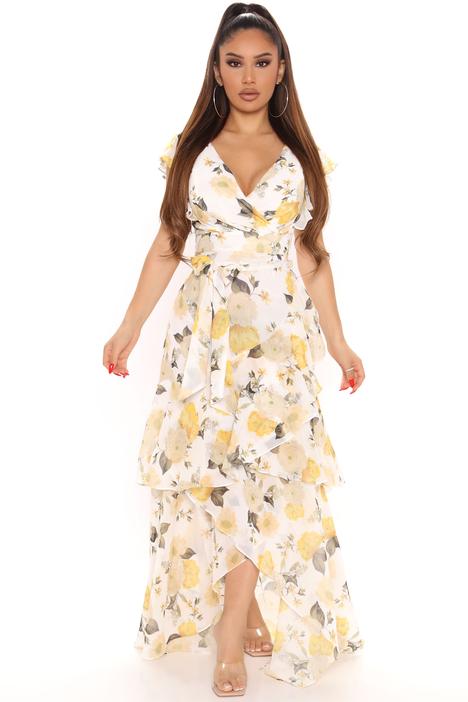 White Sweet Feeling Floral Maxi Dress by BlackTree..