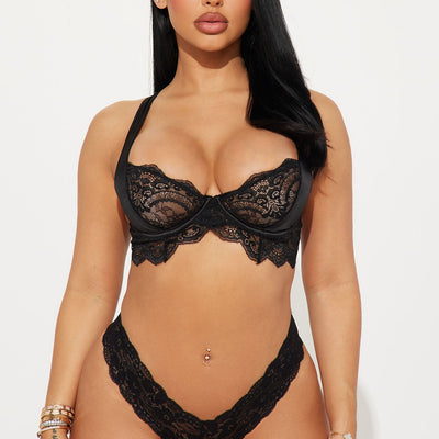 BlackTree  Lace Thong Panty