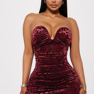 BlackTree Velvet Maxi Dress