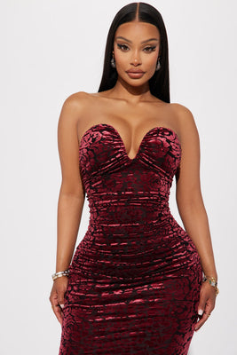 BlackTree Velvet Maxi Dress