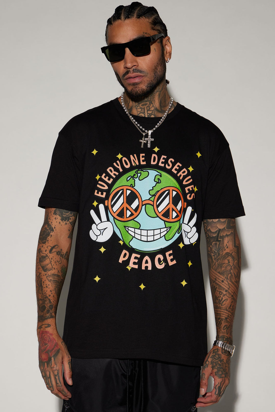 BlackTree Deserves PEACE Short Sleeve T-shirt