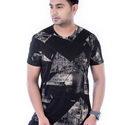 BLACKTREE EXCLUSIVE BLACK T-SHIRT.