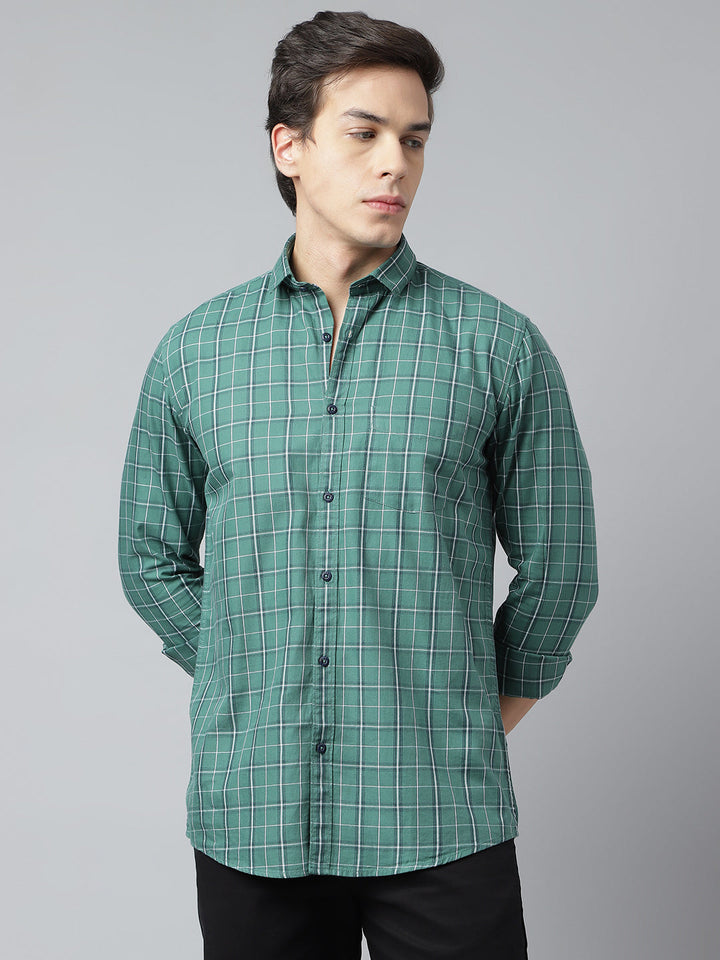 Men Green Standard Fit Checkered Casual Shirt