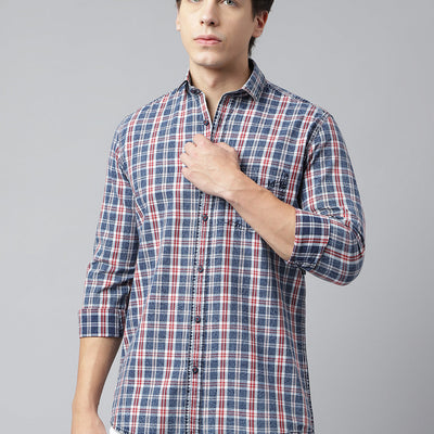 Men Navy Maroon Standard Fit Checkered Casual Shirt