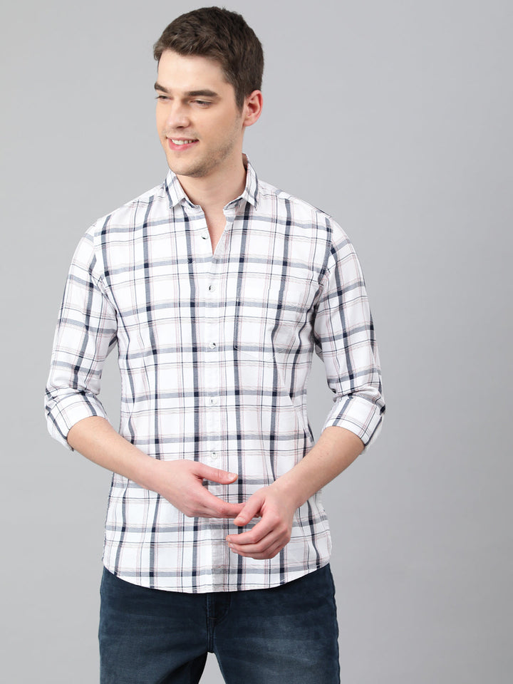 Men White Standard Fit Checkered Casual Shirt