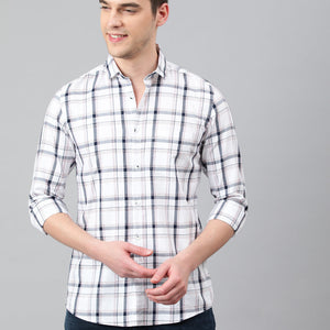 Men White Standard Fit Checkered Casual Shirt