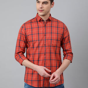 Men Rust Standard Fit Checkered Casual Shirt