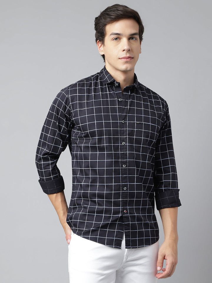 Men Navy Standard Fit Checkered Casual Shirt