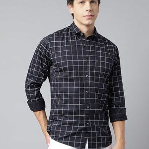 Men Navy Standard Fit Checkered Casual Shirt