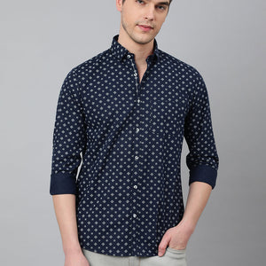 Men Navy Standard Fit Printed Casual Shirt