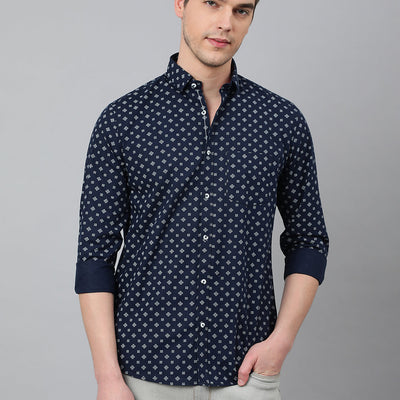 Men Navy Standard Fit Printed Casual Shirt