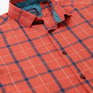 Men Rust Standard Fit Checkered Casual Shirt