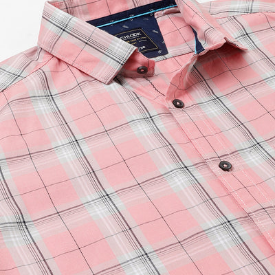 Men Pink Standard Fit Checkered Casual Shirt