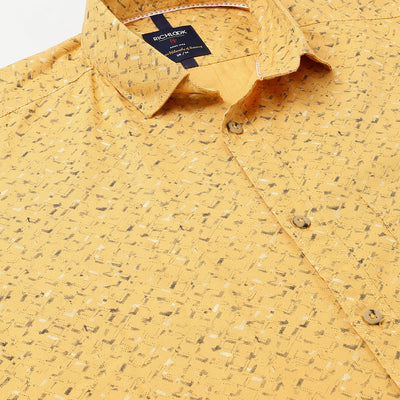 Men Yellow Standard Fit Printed Casual Shirt