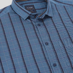 Men Blue Standard Fit Checkered Casual Shirt