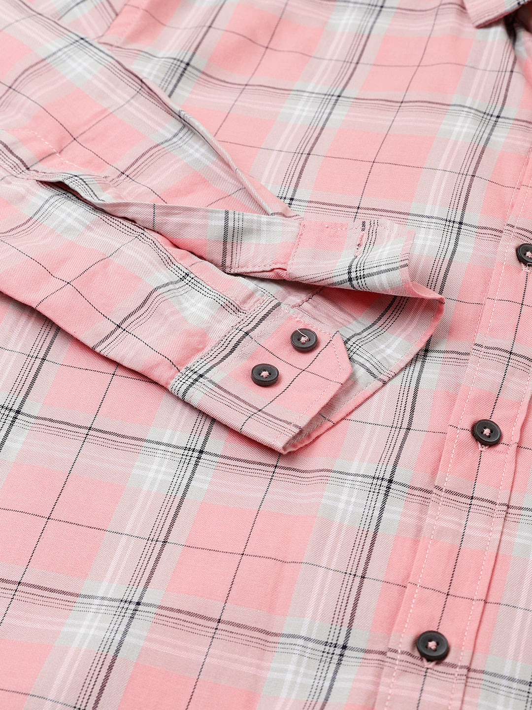 Men Pink Standard Fit Checkered Casual Shirt