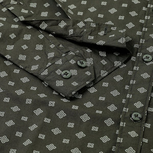 Men Olive Standard Fit Printed Casual Shirt