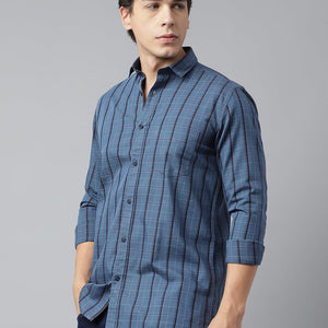 Men Blue Standard Fit Checkered Casual Shirt