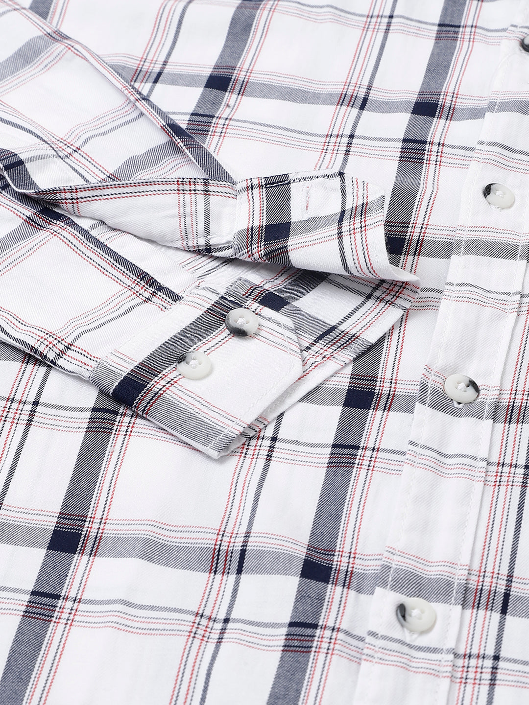 Men White Standard Fit Checkered Casual Shirt