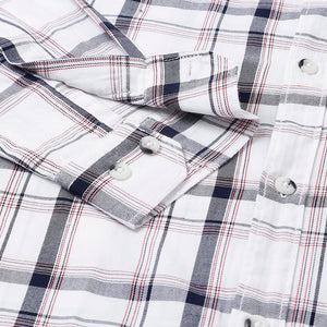 Men White Standard Fit Checkered Casual Shirt