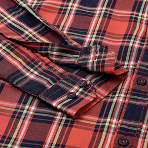 Men Red Standard Fit Checkered Casual Shirt