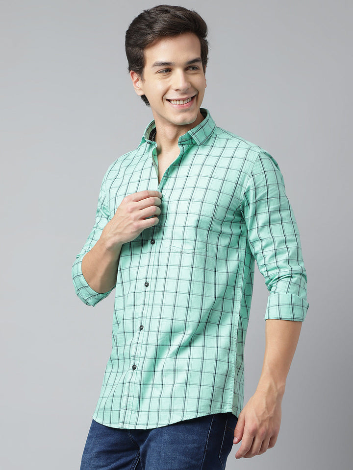 Men Mint Standard Fit Checkered Casual Shirt